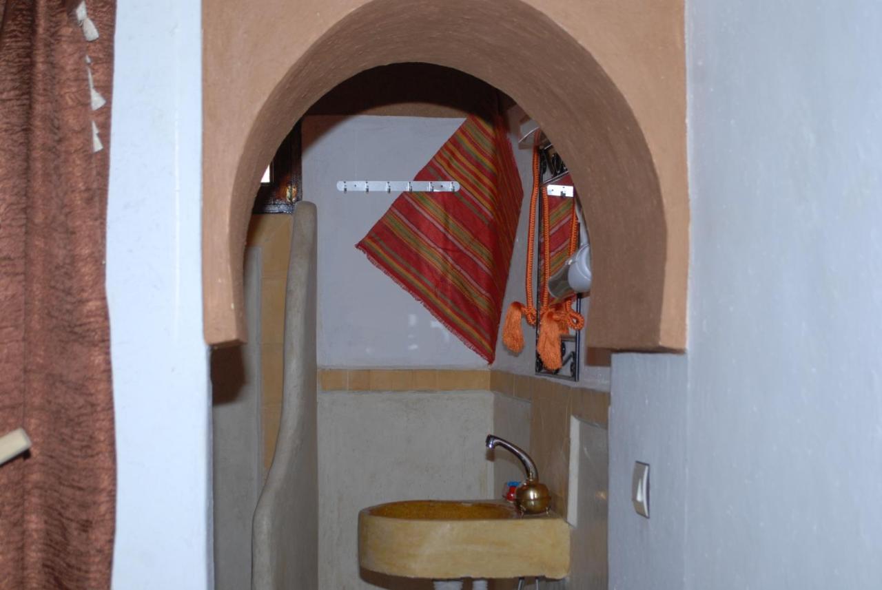 Dar Mezyana Dades Hotel Ait Idair Exterior photo